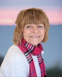 Tamara Vanwinkle's Instagram, Twitter & Facebook