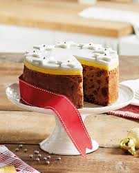 Mexican ponche a traditional christmas beverage. Christmas Cake Aldi Uk