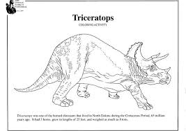 Voor jongens en meisjes, kinderen en volwassenen, tieners en peuters, kleuters en oudere kinderen op school. Kleurplaat Triceratops Gratis Kleurplaten Om Te Printen Afb 7966