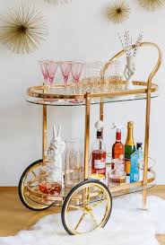 Barwagen Styling Der Barwagen Ist Das Aktuelle It Piece Diy Decoracion Exterior Bar Cart Decor Decor Home Decor Tips