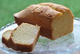 Cake Leger Au Yaourt A 2 Sp Un Savoureux Gateau Parfume A La Vanille Facile Et Simple A Realiser Pour Un Gouter Gourmand Cake Leger Recette Recette Dessert