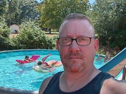 Stephen Summerlin's Instagram, Twitter & Facebook