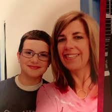 Leslie Currie's Instagram, Twitter & Facebook