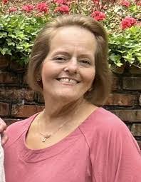 Nora Austin's Instagram, Twitter & Facebook