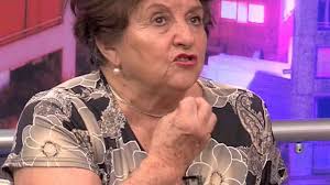 Cordero hacia joven maltratada por tea time. Doctora Cordero Archivos La Red