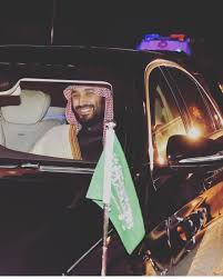 وذكر دبلوماسي عربي كبير أن الأمير أحمد طلب تطمينات من الملك قبل السفر، وقال مصدر سعودي على صلة بالأسرة المالكة إنه حصل على التطمينات فيما. ØµÙˆØ± Ø§Ù„Ø£Ù…ÙŠØ± Ù…Ø­Ù…Ø¯ Ø¨Ù† Ø³Ù„Ù…Ø§Ù† Pic Mohammad Twitter