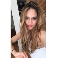 Herdiana Kiehl On Twitter Cinta Laura Kiehl S New Hairstyle Eleveniaid Logojeans Http T Co 9avpgialzn