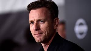 He was raised in crieff. Ewan Mcgregor Er Hat Die Grosse Liebe Gefunden Tochter Clara Berichtet Von Ihrem Jahr Der Holle Bunte De