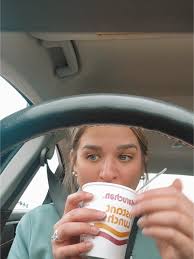 Ariel Riemer (@arielriemer)