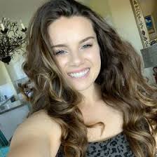 Kayla Dodge's Instagram, Twitter & Facebook