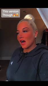 Shannon Tyson's Instagram, Twitter & Facebook