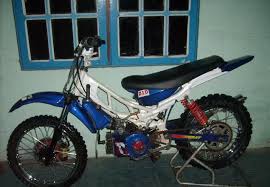 Inspirasi modifikasi motor honda cbr 250r oto72 via. Pin Di Modifying Motorbike