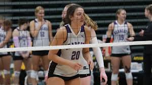 Bearcats Split Day One of Bettye Wallace Invitational