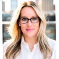 Mandi Howell's Instagram, Twitter & Facebook