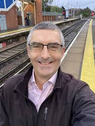 Early morning start today in Wokingham as I make my way to Manchester for a  bit of business networking at the UKLA Northern lunch. Looking forward to  seeing everyone there.