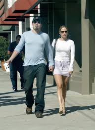 Fueron encontrados por los paparazzi y las fotografías confirman que están reconciliados. Zdpvgmrl39y2 M