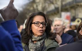 Audrey pulvar est à la remorque des idées indigénistes. Elle N Est Pas Responsable Des Horreurs Commises Par Son Pere Des Personnalites A La Rescousse D Audrey Pulvar Madame Figaro