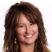 Wanda Carnes's Instagram, Twitter & Facebook