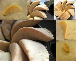 Corne De Gazelle Marocaine Kaab Legzhal Recette Corne De Gazelle Corne De Gazelle Marocaine Recette De Cuisine Marocaine