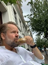 Benjamin Englund's Instagram, Twitter & Facebook