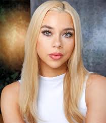 Royal Accident (TV Movie 2025)