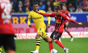 Der bvb kassiert beim 1:2 in freiburg die dritte pleite in den letzten vier spielen. Borussia Dortmund Gegen Sc Freiburg Live Im Tv Und Livestream