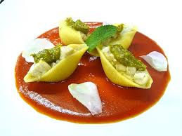 Check spelling or type a new query. Corso Cucina Conchiglioni Ripieni Di Caviale Di Melanzana E Pesce Spada