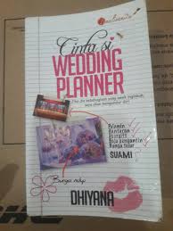 Kita tunggu pulak cinta si wedding planner raya dan mana tahu kalau diangkat jadi filem. Novel Cinta Si Wedding Planner Preloved Books Stationery Books On Carousell