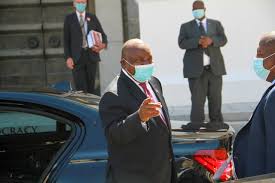 Jul 04, 2021 · by 1pm on sunday, about 4 000 people and about 150 cars had convened in the area. President Cyril Ramaphosa To Visit Aspen Factory News365 Co Za