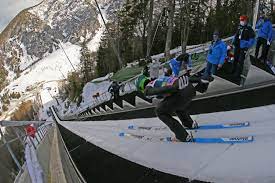 Der probedurchgang zum skifliegen in planica wird von einem schweren sturz überschattet. Eatmb5v4wh6sam