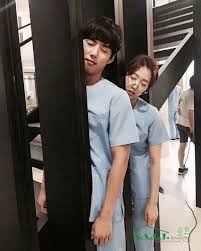 Park shin hye remains up for the female lead and now may be joined by lee sung kyung playing her rival. All About Kpop Doctors Cast Has A Blast Behind The Scenes