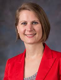 Amanda Whitaker's Instagram, Twitter & Facebook