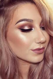 Rose gold dresses are by no means a recent trend, but it is one that shows no sign of going away soon. 45 Top Rose Gold Makeup Ideas To Look Like A Goddess
