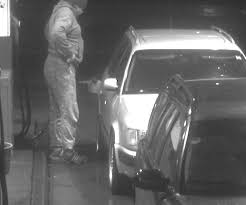 The programme is currently presented by rudi cerne. Lka Sh Polizeiliche Fahndung Nach Geldautomaten Sprenger Erneut Bei Aktenzeichen Xy Presseportal