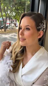 Total look super romantico! Per Elisa ho curato make-up e acconciatura ✨  Eccola super radiosa nel suo giorno più bello 💖