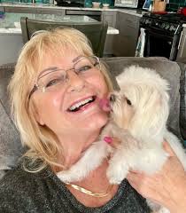 Daily routine and interests of a 67-year-old woman