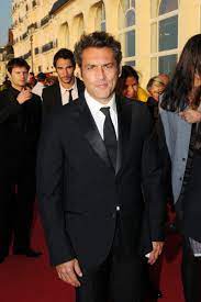 Acteur français né le 29 octobre 1971. Photo De Jean Pierre Martins Photo Jean Pierre Martins Allocine