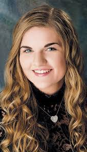 Michelle Wagoner's Instagram, Twitter & Facebook