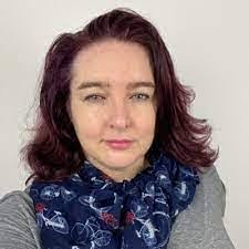 Janine Sheridan's Instagram, Twitter & Facebook