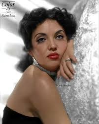 pies no me fallen ahora Llévenme hasta la línea final. . . . . . .  #cinemexicano #mexicanqueen #trayectoria #colorizedhistory #femefatale  #méxico #glamour #epocadeorodelcinemexicano #durango #divasdelcinemexicano  #cinemadeoromexicano #cinedeoromexicano ...