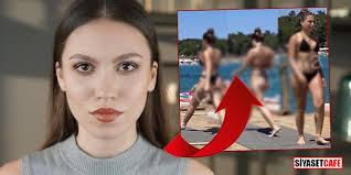 Sosyal medya fenomeni duygu özaslan yine gündem konusu oldu. Duygu Ozaslan Yine Selulitleriyle Goruntulendi