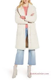 2020 Kis Modasi Bayan Pelus Mont Kombinleri Mavi Kot Pantolon Beyaz Bluz Pembe Pelus Mont Kahverengi Kisa Topuklu Bot Manto Mont Islami Moda