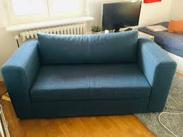 Ich habe vor 3 tagen ein asarum sofa bei ikea duisburg für 200€ gekauft und kann dir nur raten es zu kaufen da es viel stauraum hey leute hat jemand erfahrung mit dem asarum schlafsofa von ikea? 2 Sitzer Schlafsofa Von Ikea Modell Askeby In Blau In Baden Wurttemberg Konstanz Ebay Kleinanzeigen