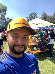 Alan Martz 🧡🏎 💙 (@djalanmartz)