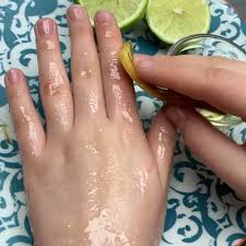Benefits Of Banana Peels On Your Skin Video Homemade Skin Care Skin Care Skin Care Routine