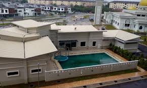 Kondominium kristal is a gated and guarded leasehold condominium property nestled in section 7, shah alam, selangor. Kristal View Condo Sek 7 Shah Alam Khairil Property Listings