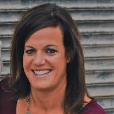 Aneshea Green's Instagram, Twitter & Facebook