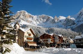 Schnell und sicher online buchen. Https Xn Schnessdtirol Kmb8g De 2016 02 San Martino Di Castrozza Die Signora Erroetende Berge Und Kalte Betten