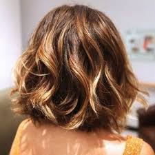 Le Wob Le Carre Flou A Adopter Coiffure Tendances Coiffures Et Brushing Cheveux