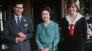 Casi 40 años de la vida de la familia real británica saldrán a subasta en forma de 4.000 fotos. El Video Intimo De Lady Di Que Hace Temblar A La Reina Isabel Ii